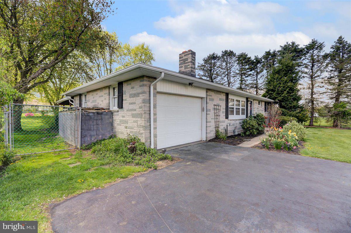 188 Heffelfinger Road Lebanon, PA 17046 - Photo 29 of 34 Gallery Image 29