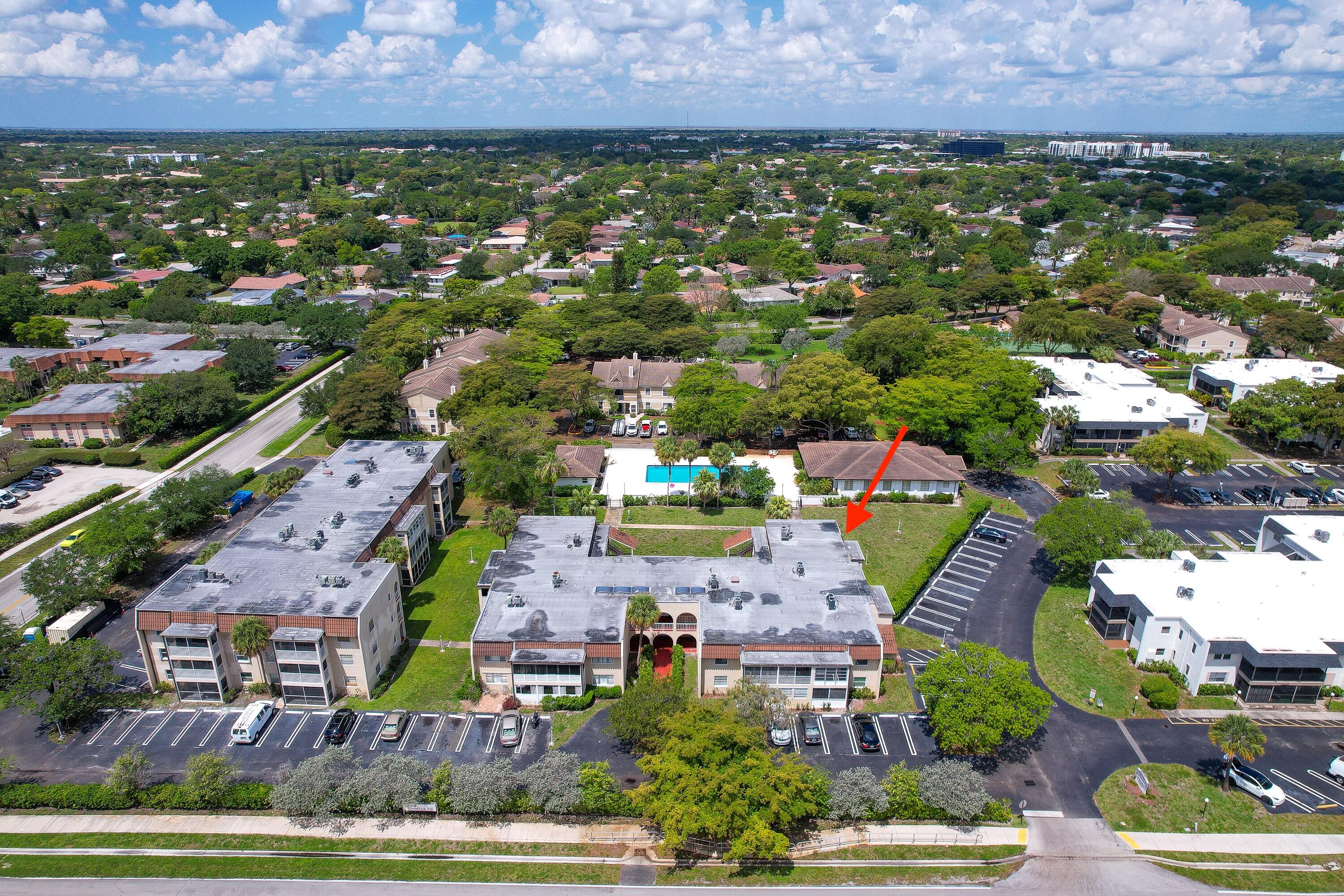 2710 Riverside Drive, Unit 201A Coral Springs, FL 33065 - Photo 19 of 23 an aerial view of multiple house