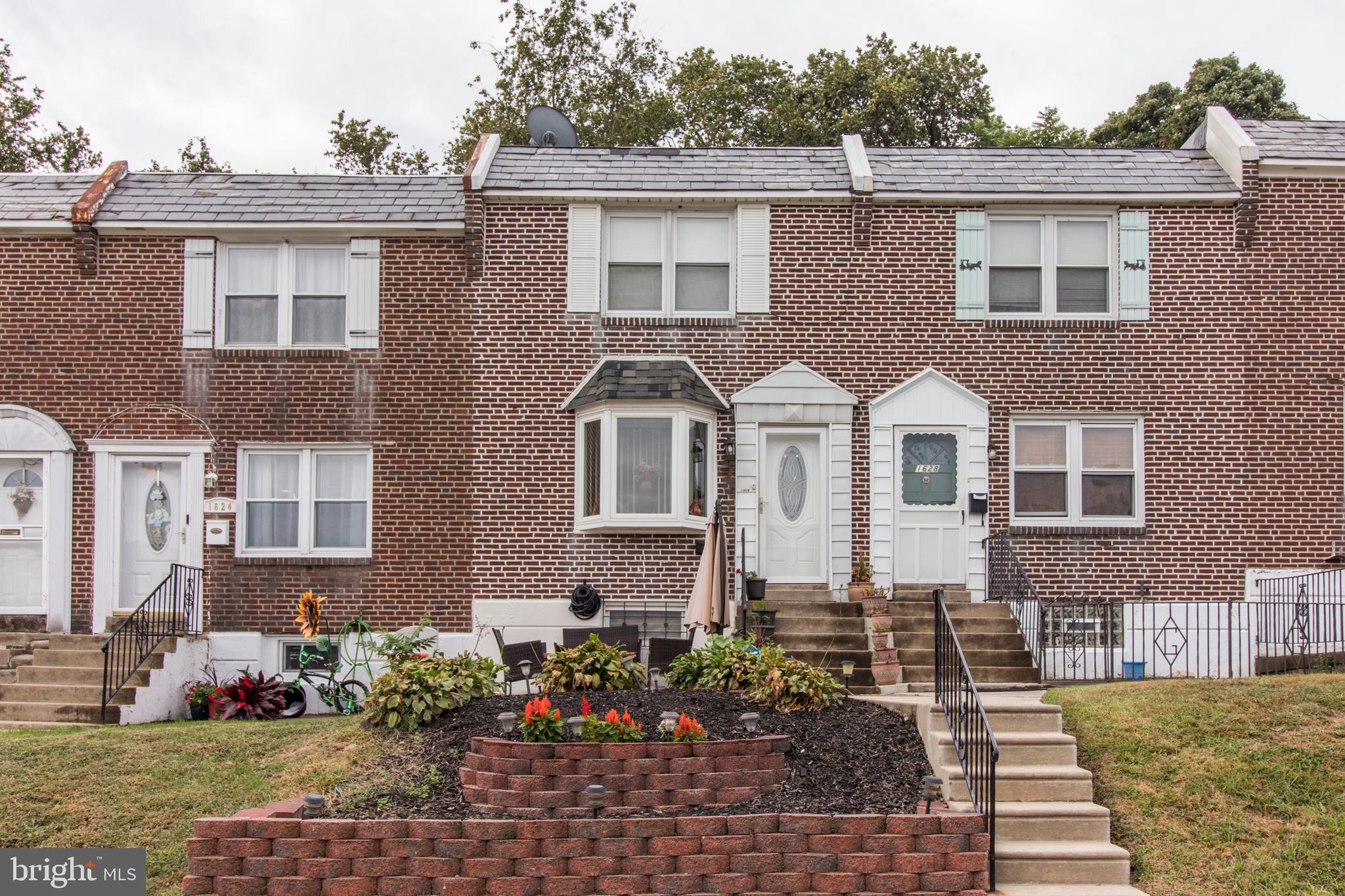 1626 Ashurst Road Philadelphia, PA 19151 - Photo 3 of 31 Gallery Image 3