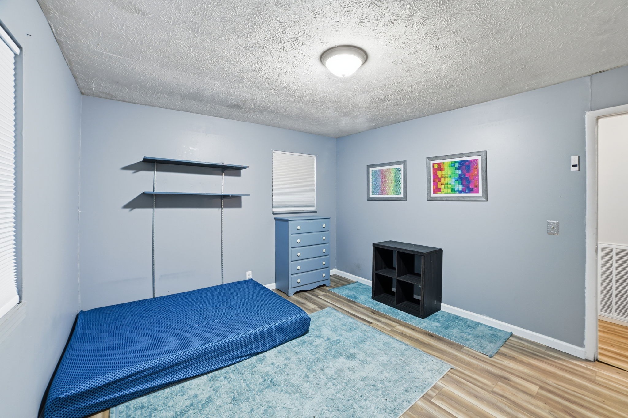 428 Scarborough Hollow Road Stewart, TN 37175 - Photo 25 of 28 a living room with furniture and a fireplace