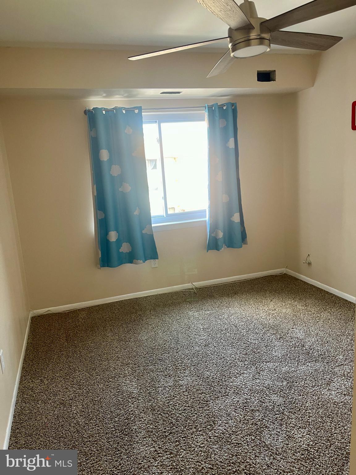 60201 Delaire Landing Road, Unit 201 Philadelphia, PA 19114 - Photo 17 of 49 an empty room with a window