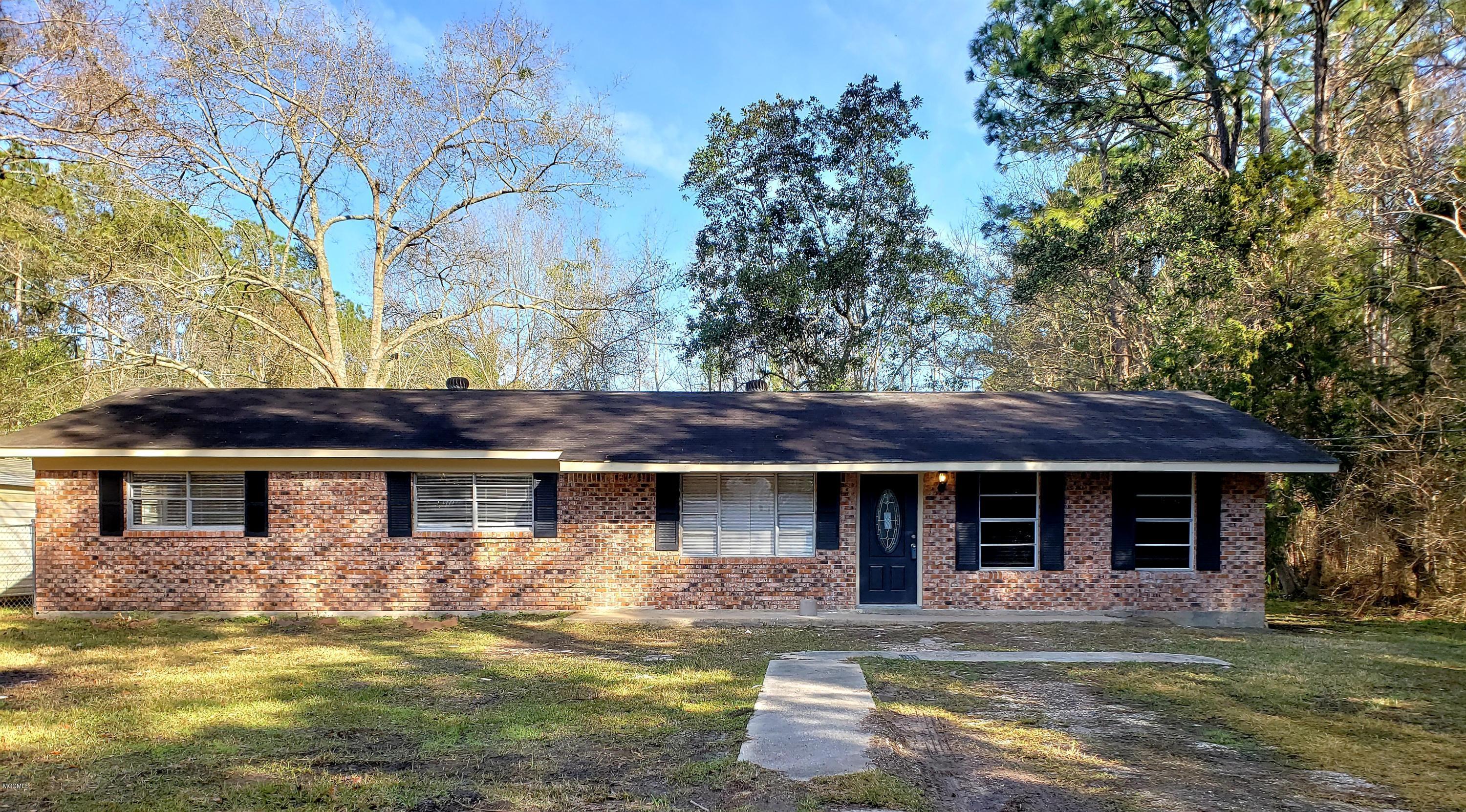 2012 Hastings Road Gautier, MS 39553 - Photo 1 of 29 20190125_121638
