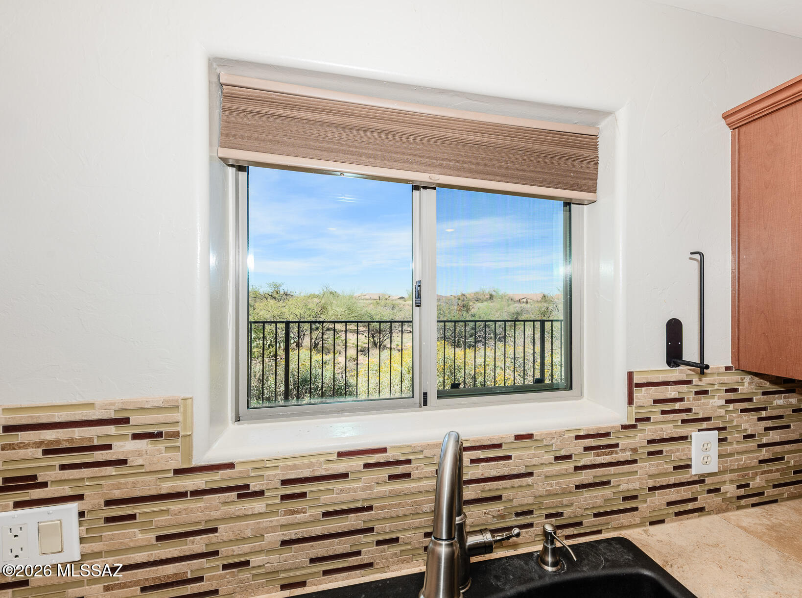 728 South Porter Routh Place Vail, AZ 85641 - Photo 10 of 36 a view of a room with a bed and a window