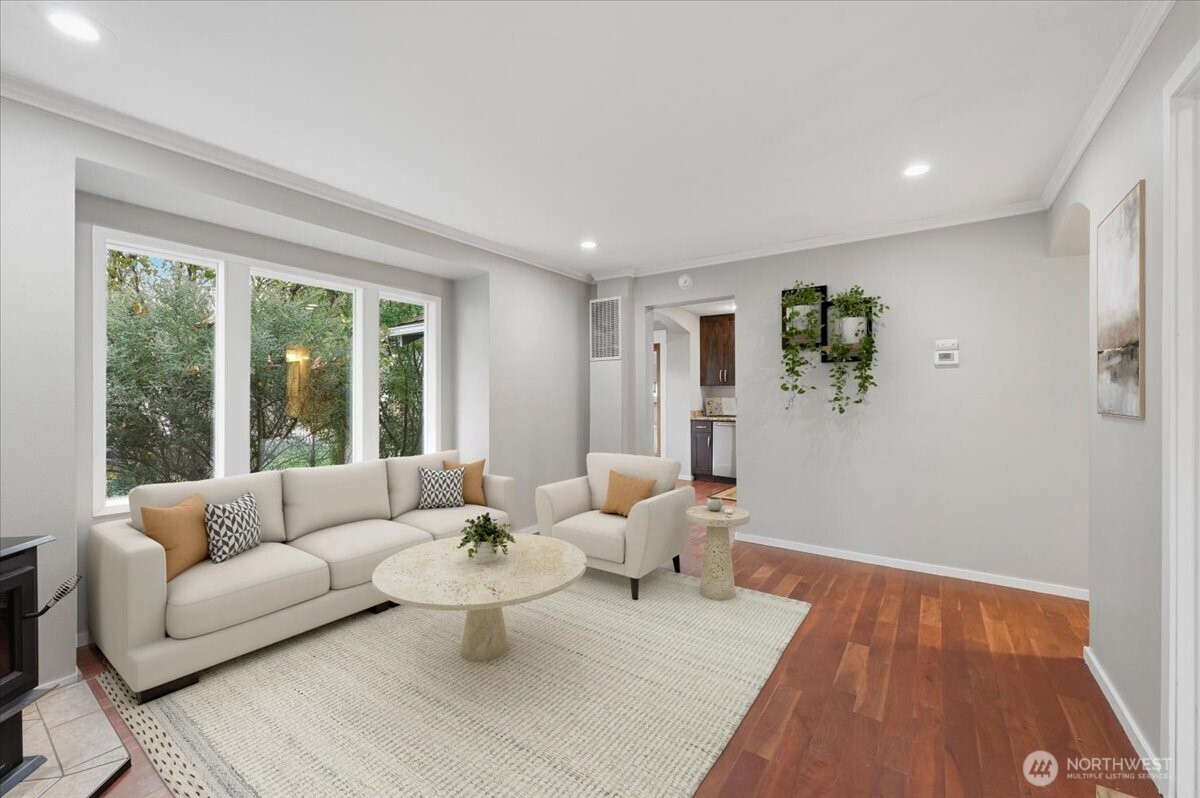 4342 338th Place Southeast Fall City, WA 98024 - Photo 3 of 20