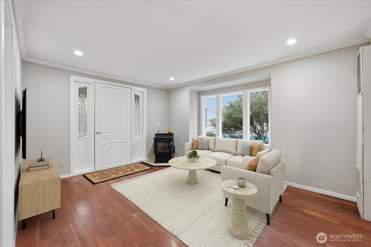 4342 338th Place Southeast Fall City, WA 98024 - Photo 4 of 20