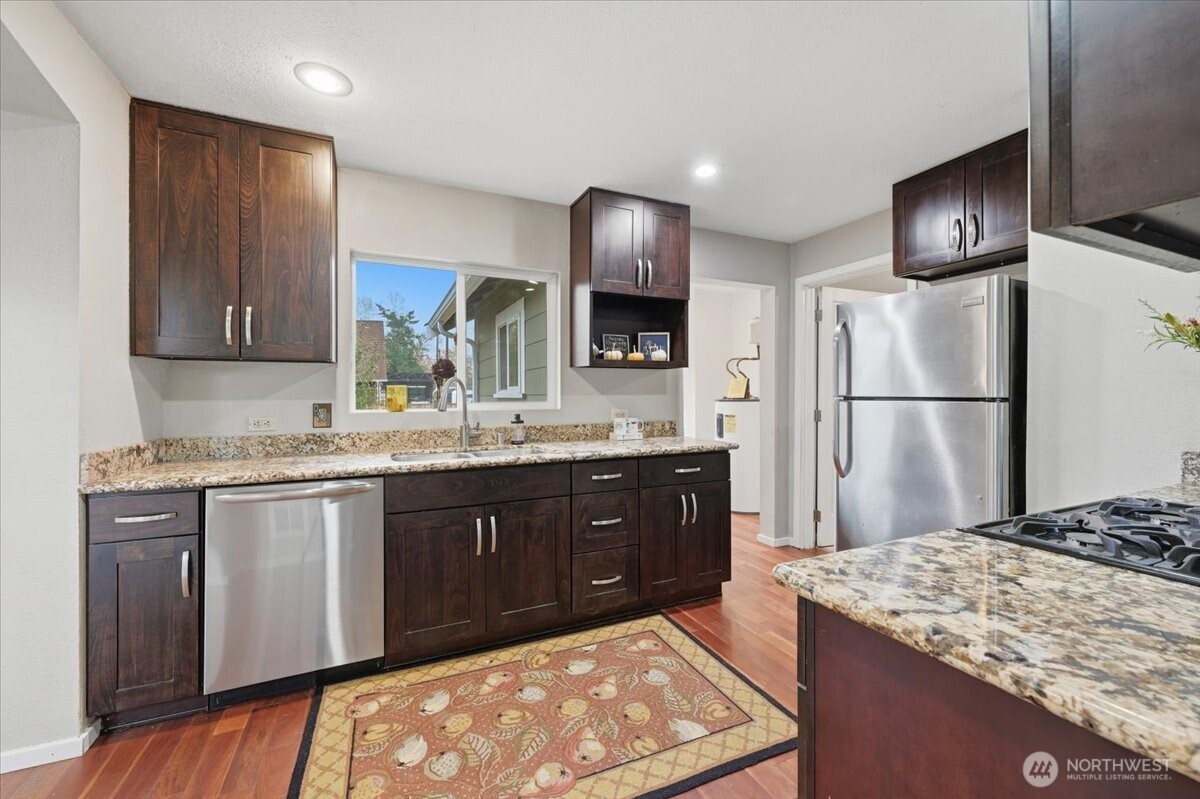 4342 338th Place Southeast Fall City, WA 98024 - Photo 9 of 20