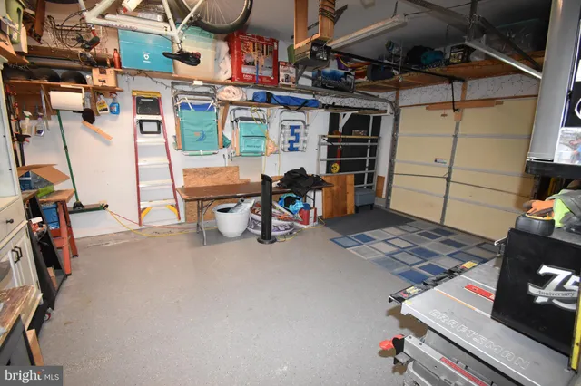 $685,000 | 7 Cindy Court, Burlington Township, NJ 08016