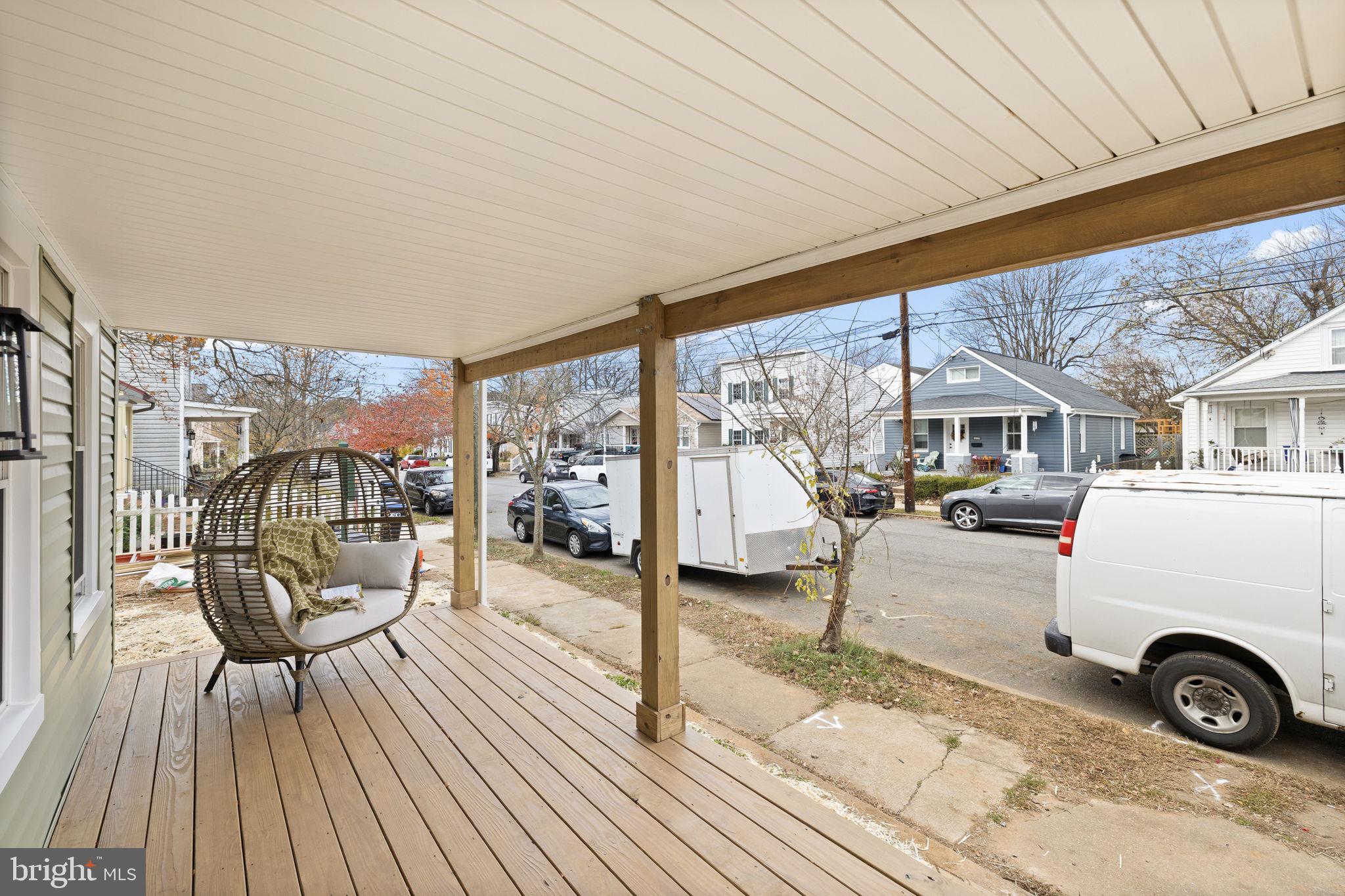 622 Stuart Street Fredericksburg, VA 22401 - Photo 32 of 44 large front porch