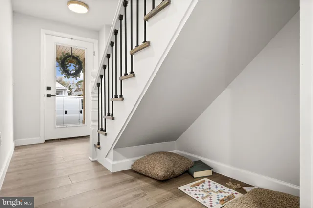 $549,999 | 622 Stuart Street, Fredericksburg, VA 22401