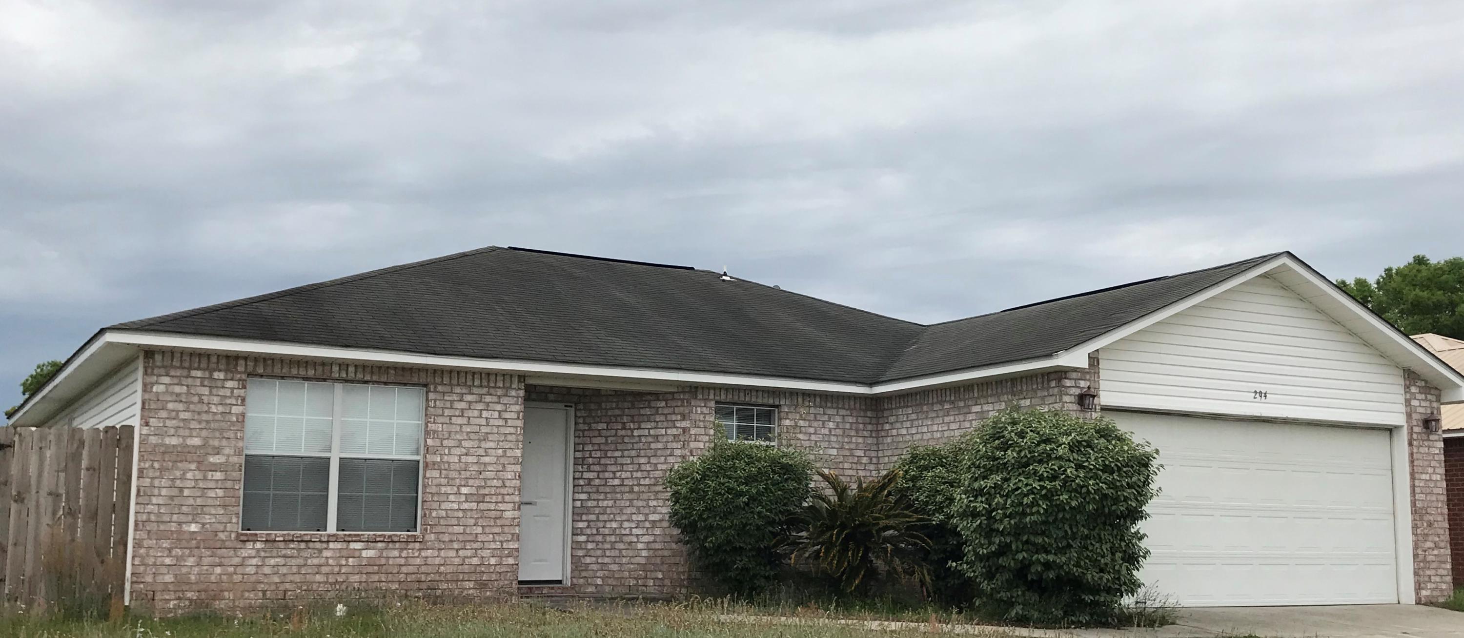 294 Limestone Circle Crestview, FL 32539 - Photo 2 of 19 a backyard of a house with lots of green space