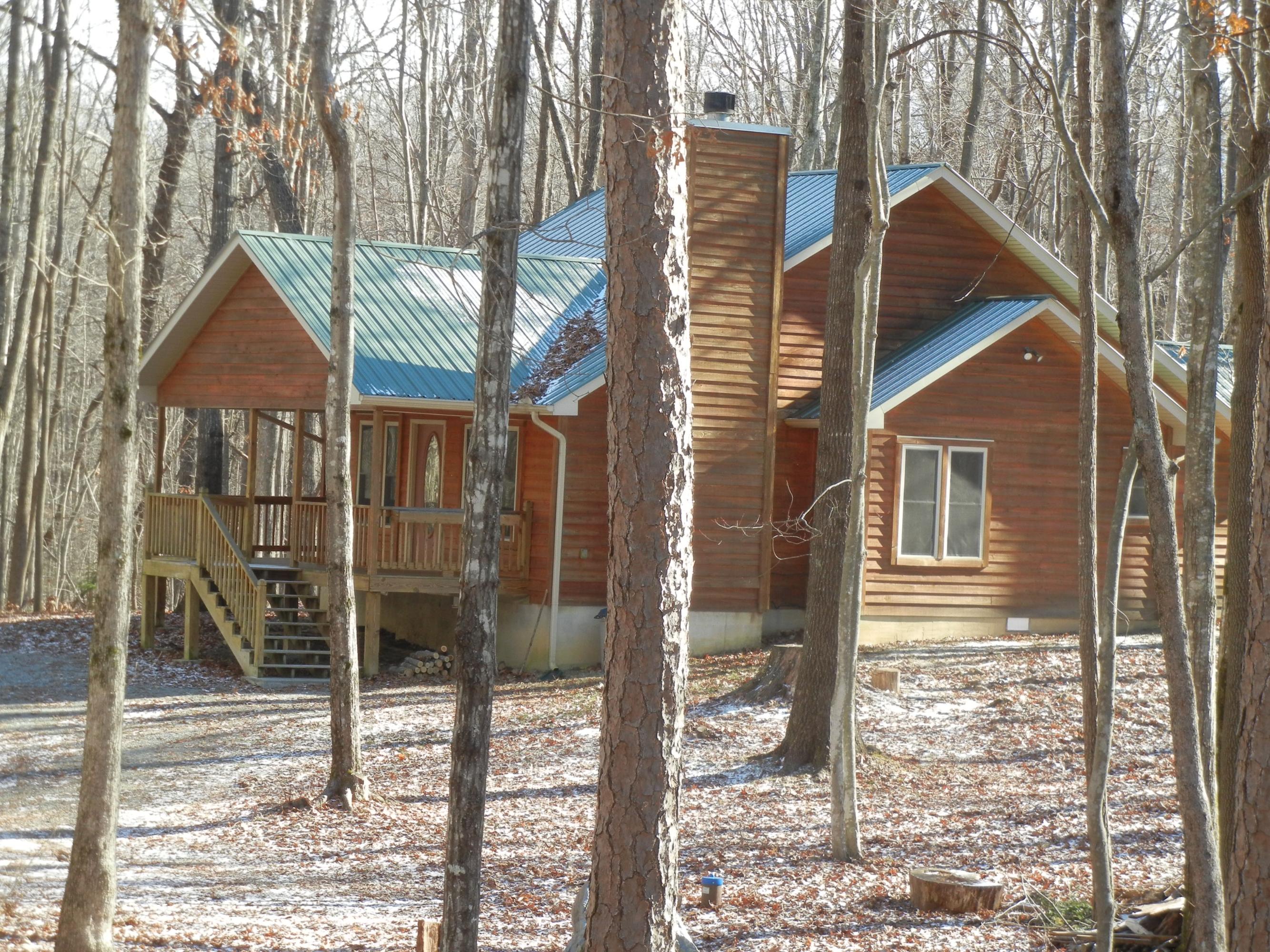 959 Reeves Road Monterey, TN 38574 - Photo 1 of 22 House