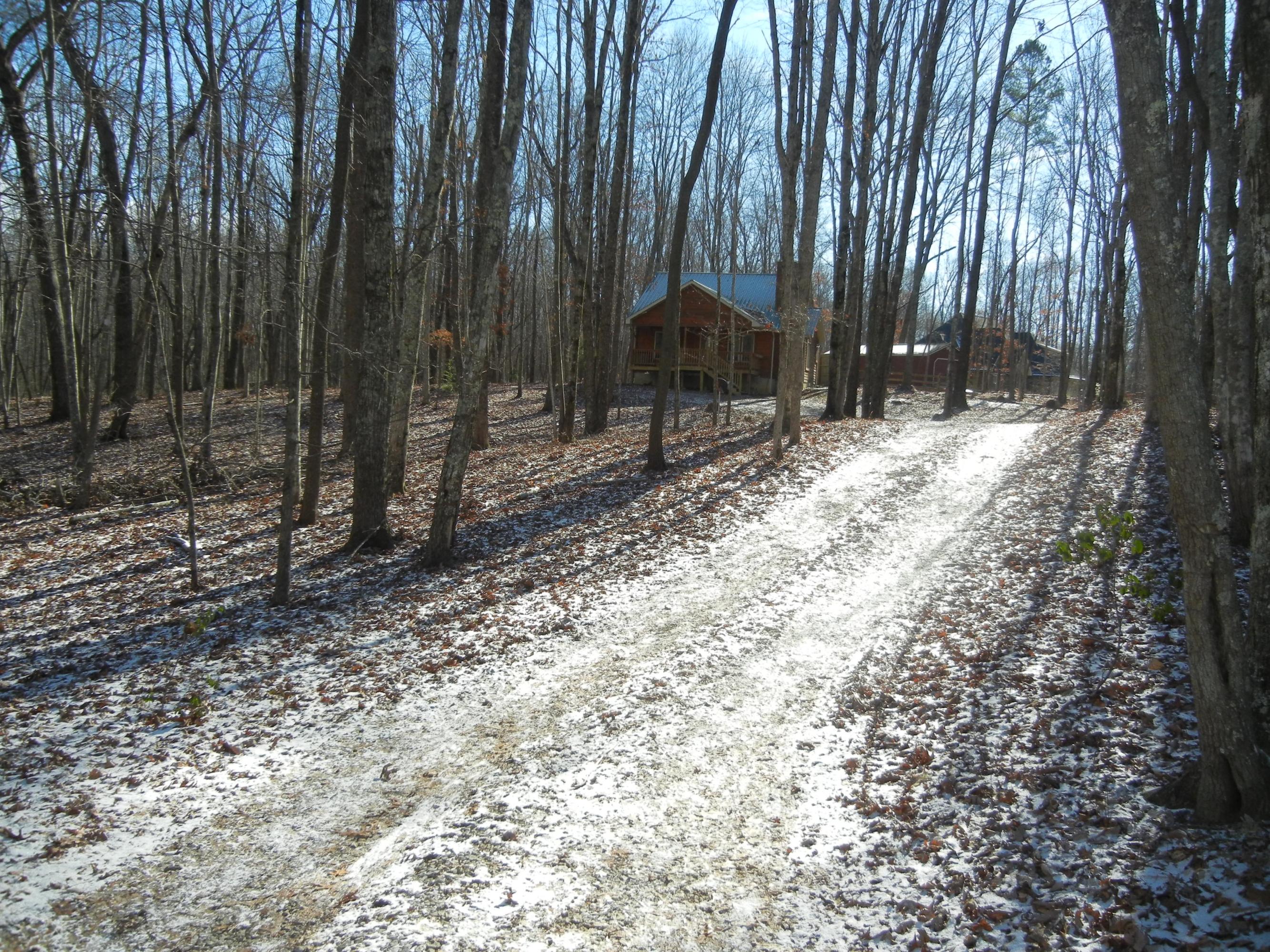 959 Reeves Road Monterey, TN 38574 - Photo 22 of 22 Entrance To House
