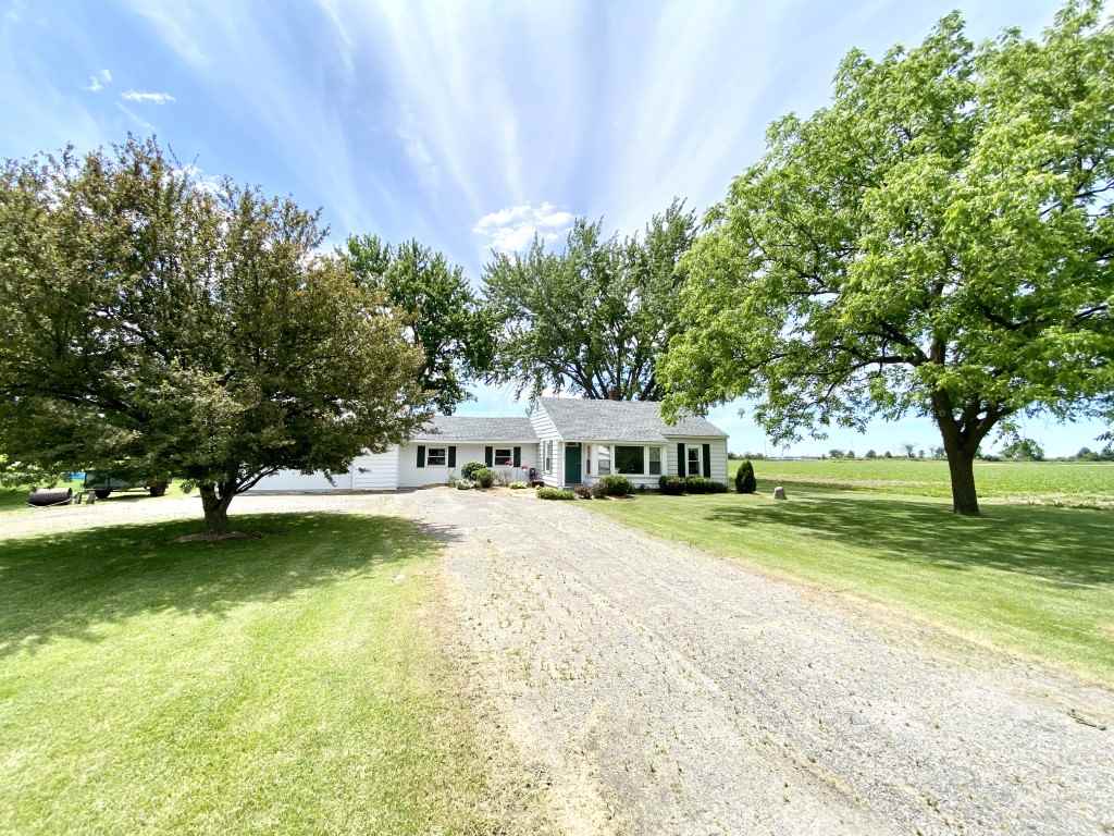5190 East Monroe Road Breckenridge, MI 48615 - Photo 22 of 22 1875889-21.JPG