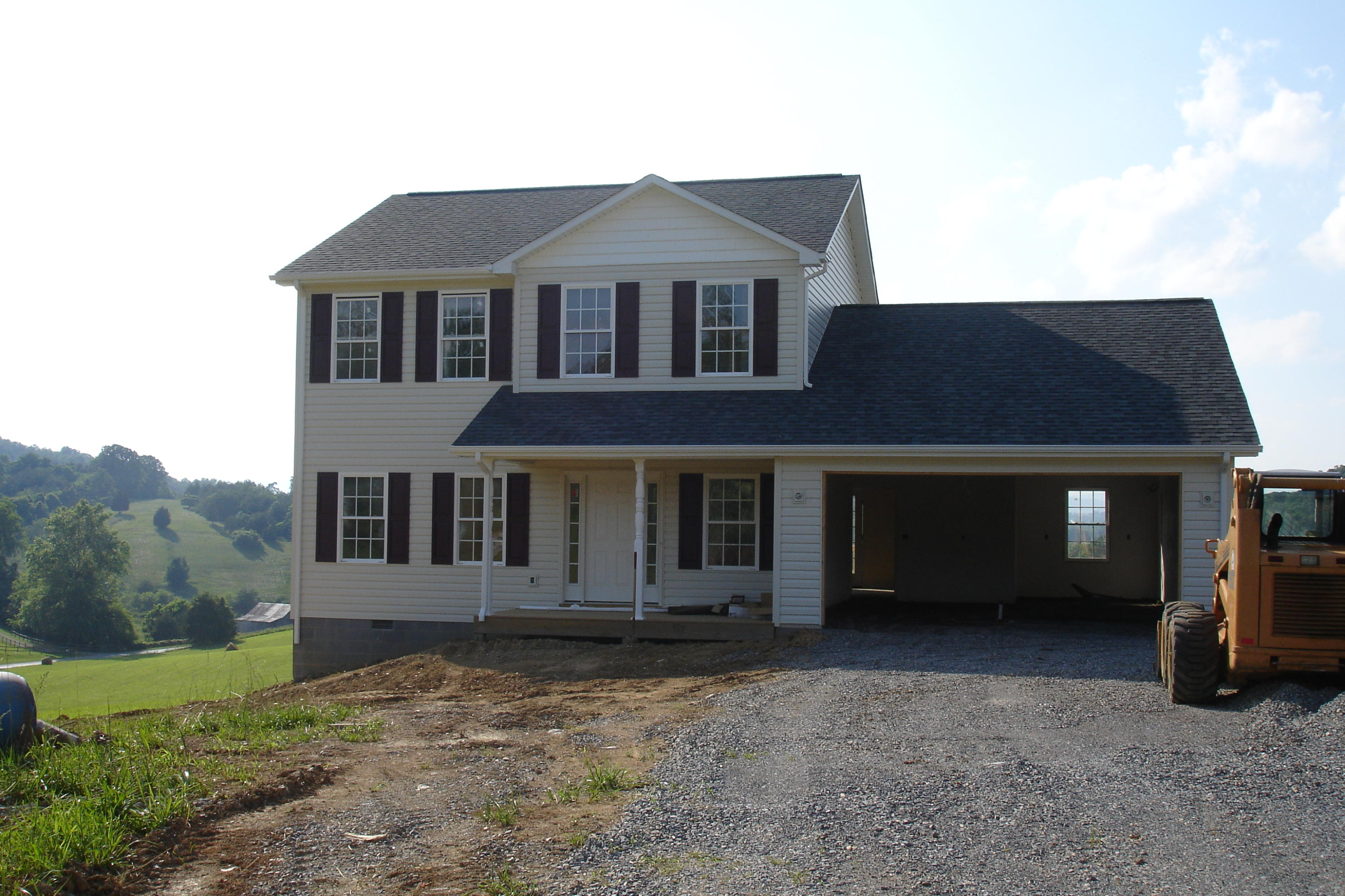 49 Longfield Road Fincastle, VA 24090 - Photo 1 of 4 Front