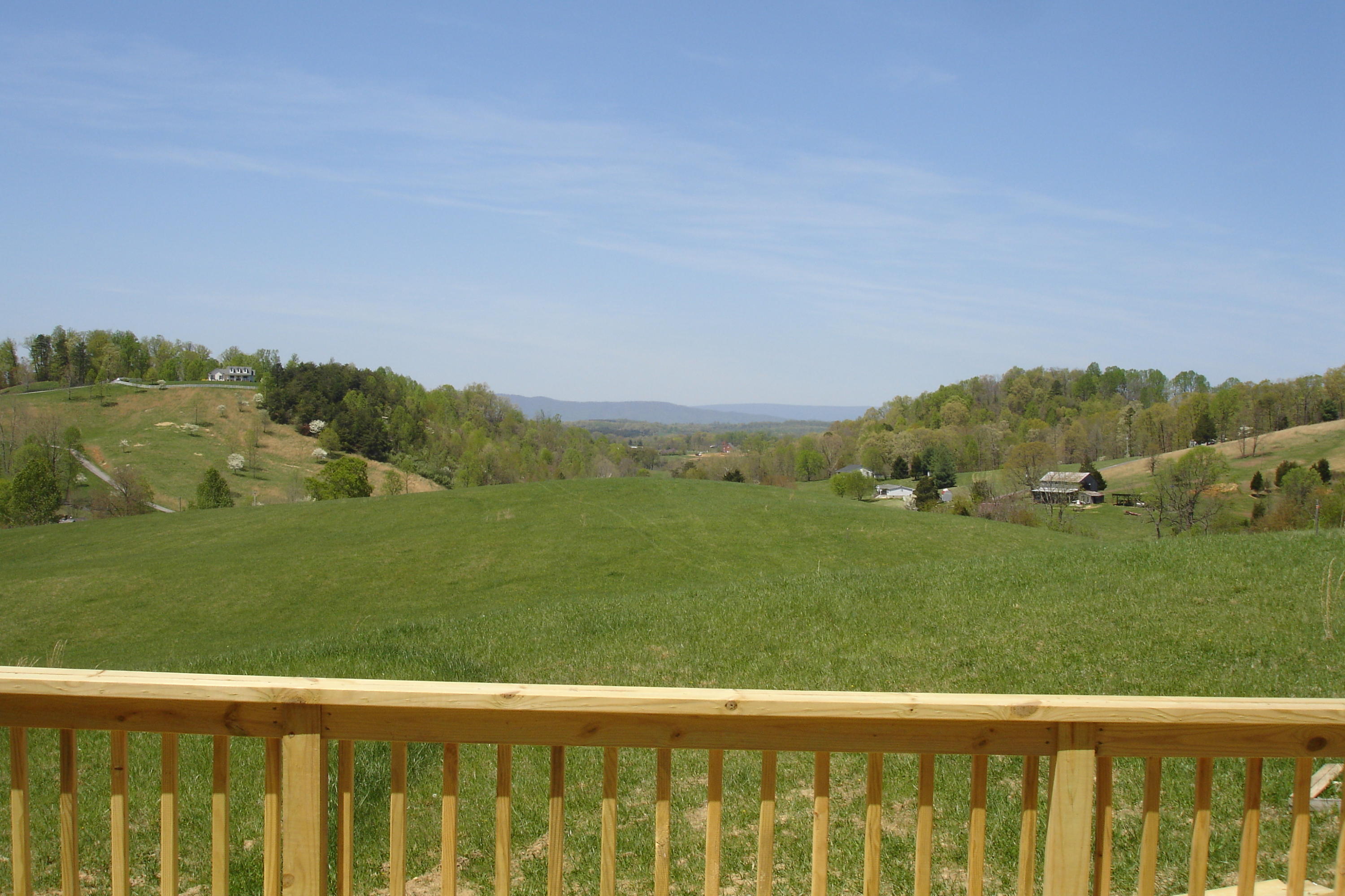 49 Longfield Road Fincastle, VA 24090 - Photo 2 of 4 View