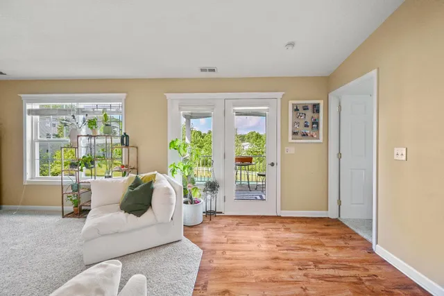 $262,700 | 1530 Nowlin Avenue, Unit 104, Lawrenceburg, IN 47025