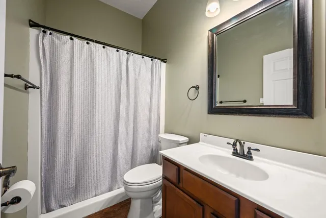 $262,700 | 1530 Nowlin Avenue, Unit 104, Lawrenceburg, IN 47025