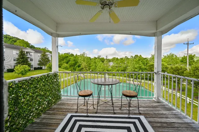 $262,700 | 1530 Nowlin Avenue, Unit 104, Lawrenceburg, IN 47025