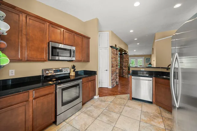 $262,700 | 1530 Nowlin Avenue, Unit 104, Lawrenceburg, IN 47025