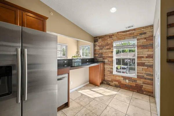 $257,000 | 1530 Nowlin Avenue, Unit 104, Lawrenceburg, IN 47025