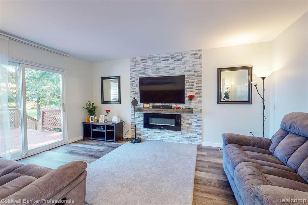 1617 Dancer Drive Rochester Hills, MI 48307 - Photo 14 of 43