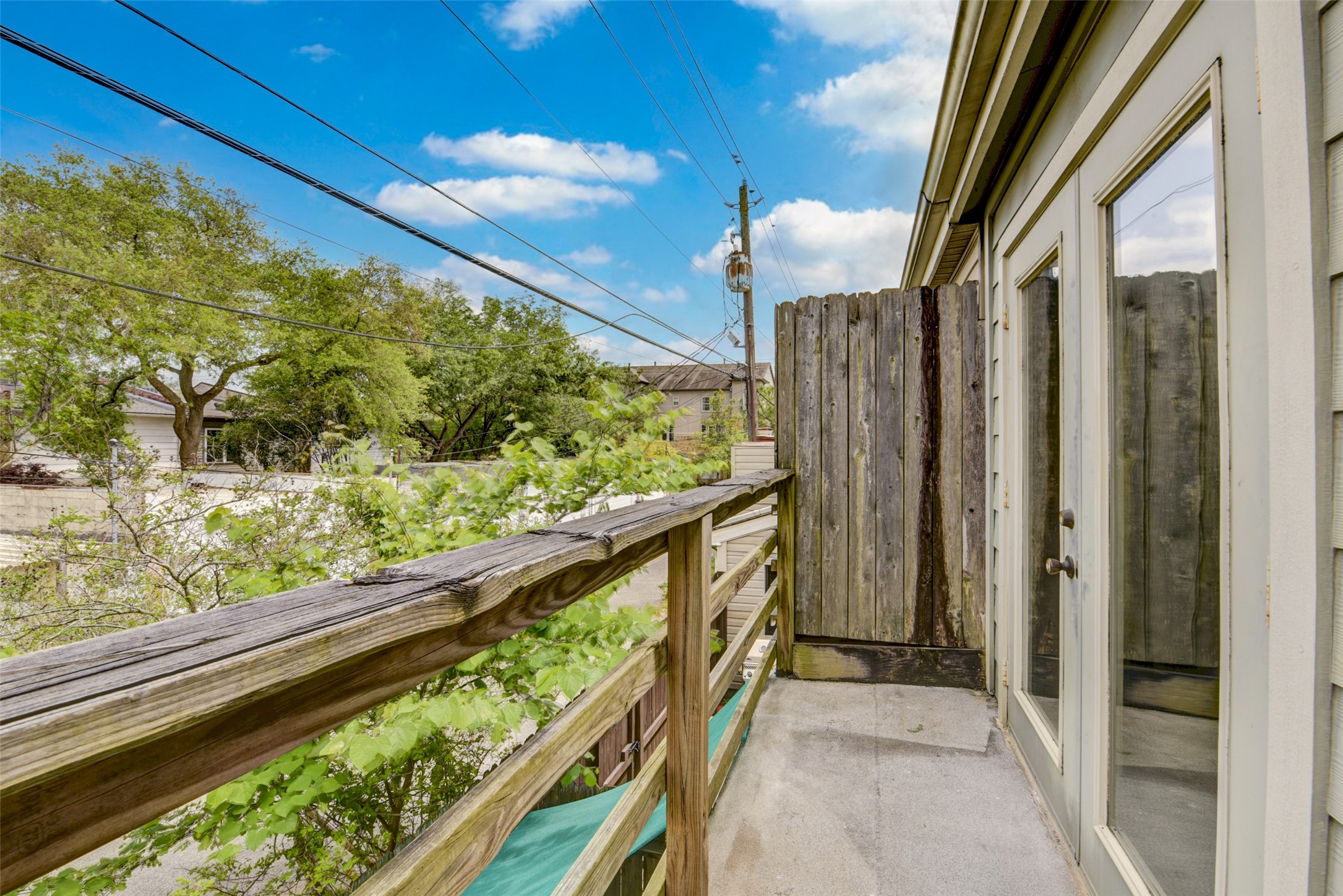 928 West Main Street Houston, TX 77006 - Photo 21 of 23