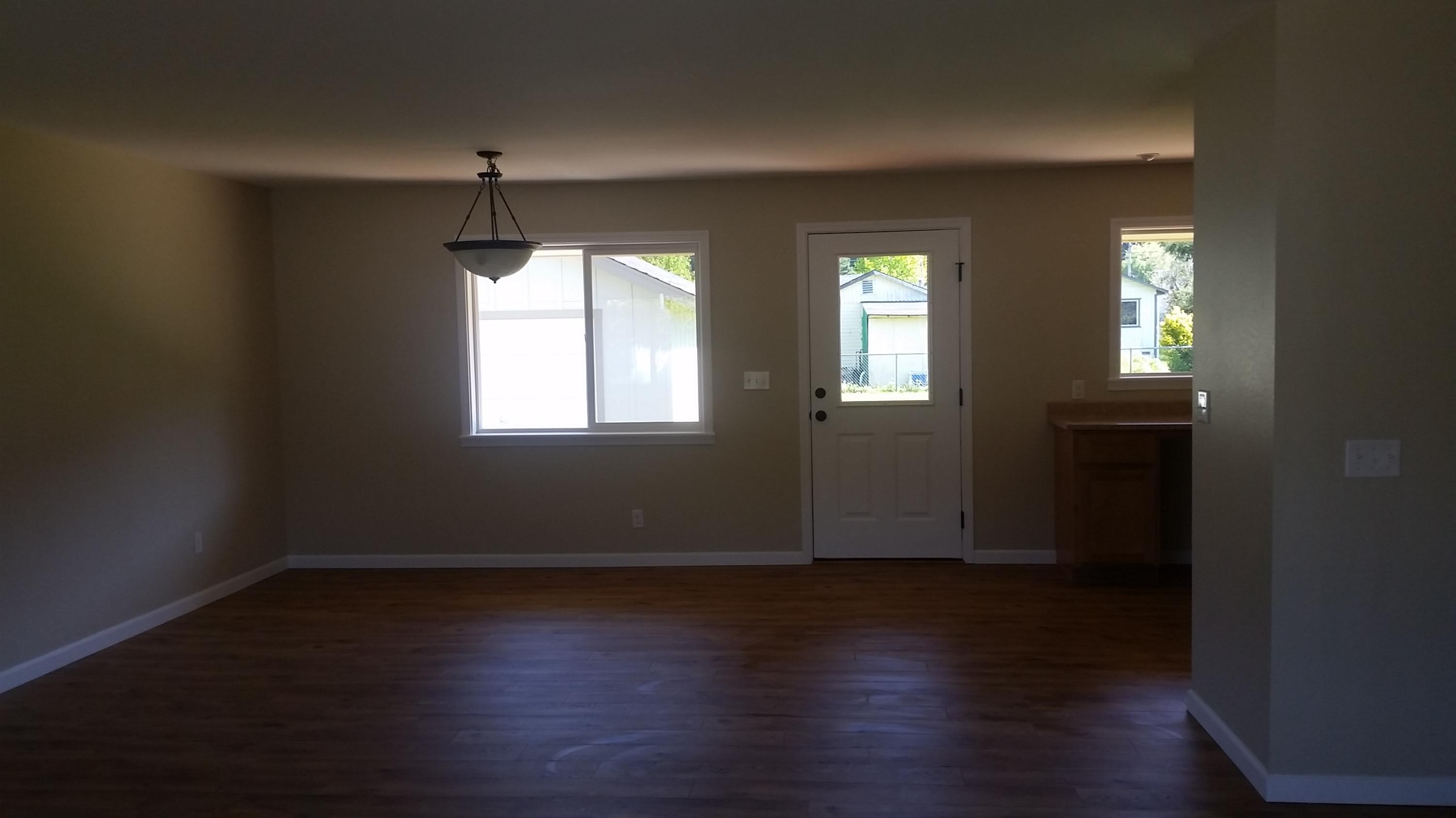 261 Belleview Avenue Rio Dell, CA 95562 - Photo 8 of 27 Gallery Image 8