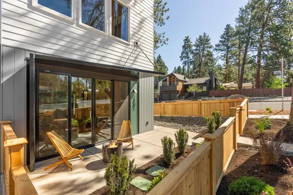 $705,000 | 1401 Northeast 10th Street, Bend, OR 97701