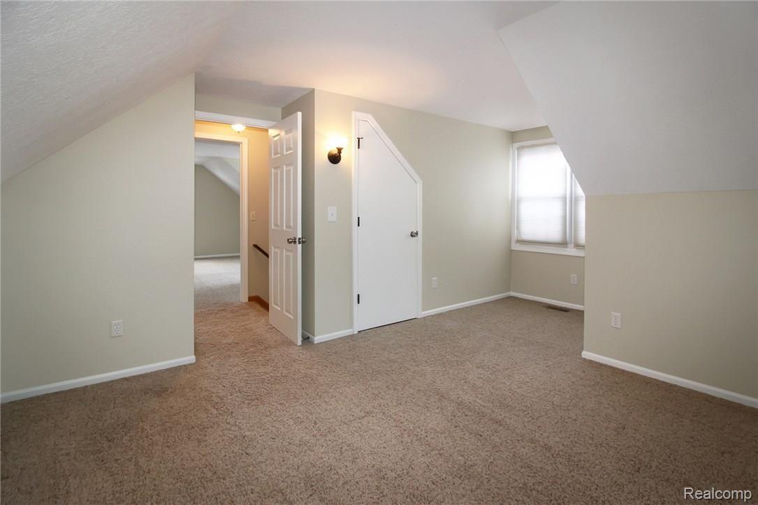 3194 Ripple Way White Lake, MI 48383 - Photo 15 of 22 IMG_6319_blended.jpg