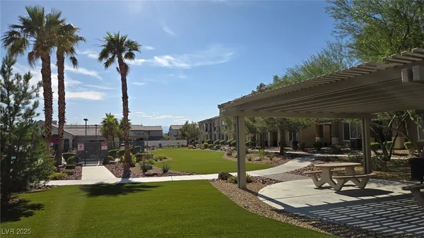 $304,888 | 5209 Silica Chalk Avenue, Las Vegas, NV 89115
