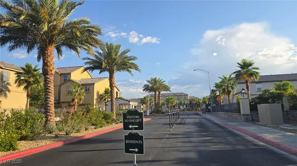 $304,888 | 5209 Silica Chalk Avenue, Las Vegas, NV 89115