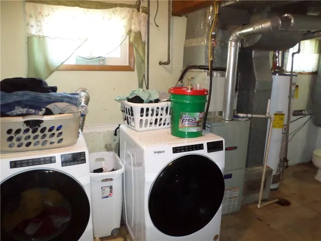 $209,500 | 301 Green Tree Road, Atchison, KS 66002