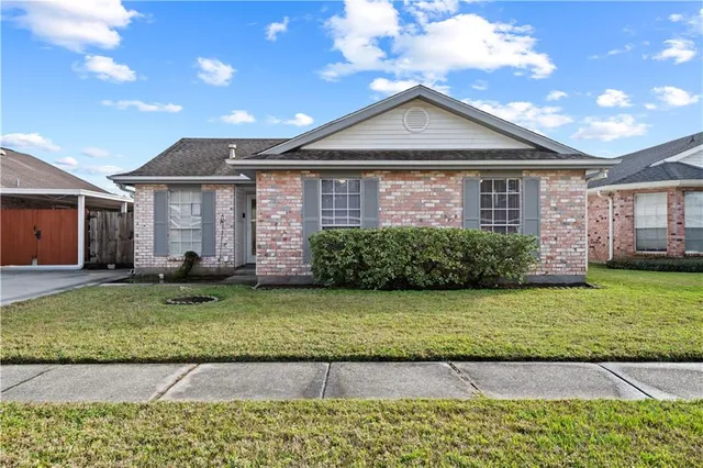 $179,999 | 2433 Jeanne Street, Marrero, LA 70072