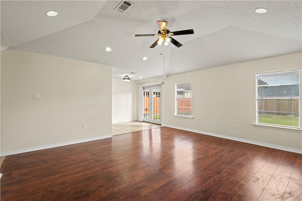 2433 Jeanne Street Marrero, LA 70072 - Photo 4 of 15