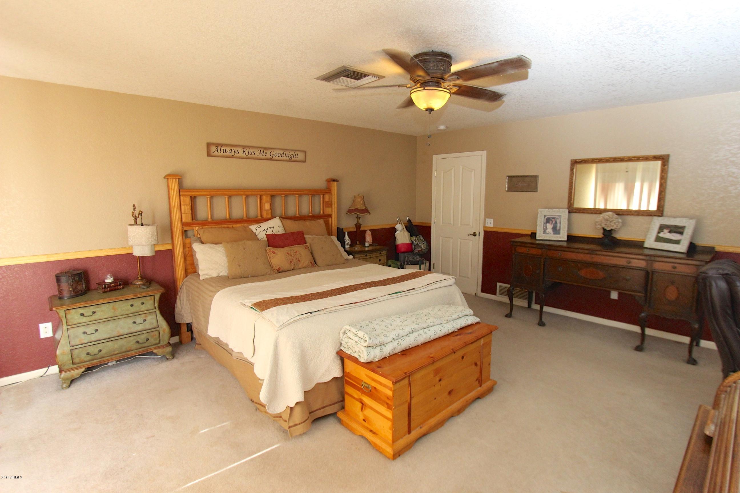 2037 East Willis Road Gilbert, AZ 85297 - Photo 5 of 51 Master bedrom 5