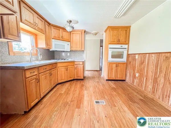 $325,000 | 85 James Lane, Lehighton, PA 18235