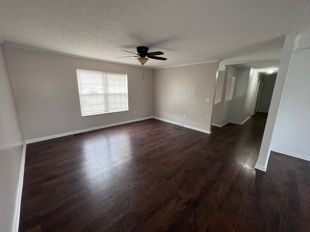 1705 Meadow Ridge Circle Sevierville, TN 37862 - Photo 3 of 19