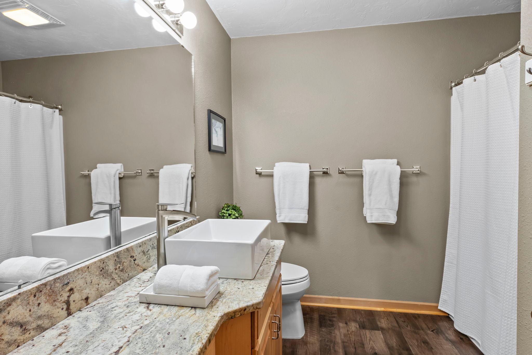 2201 16th Avenue Southwest Austin, MN 55912 - Photo 12 of 23