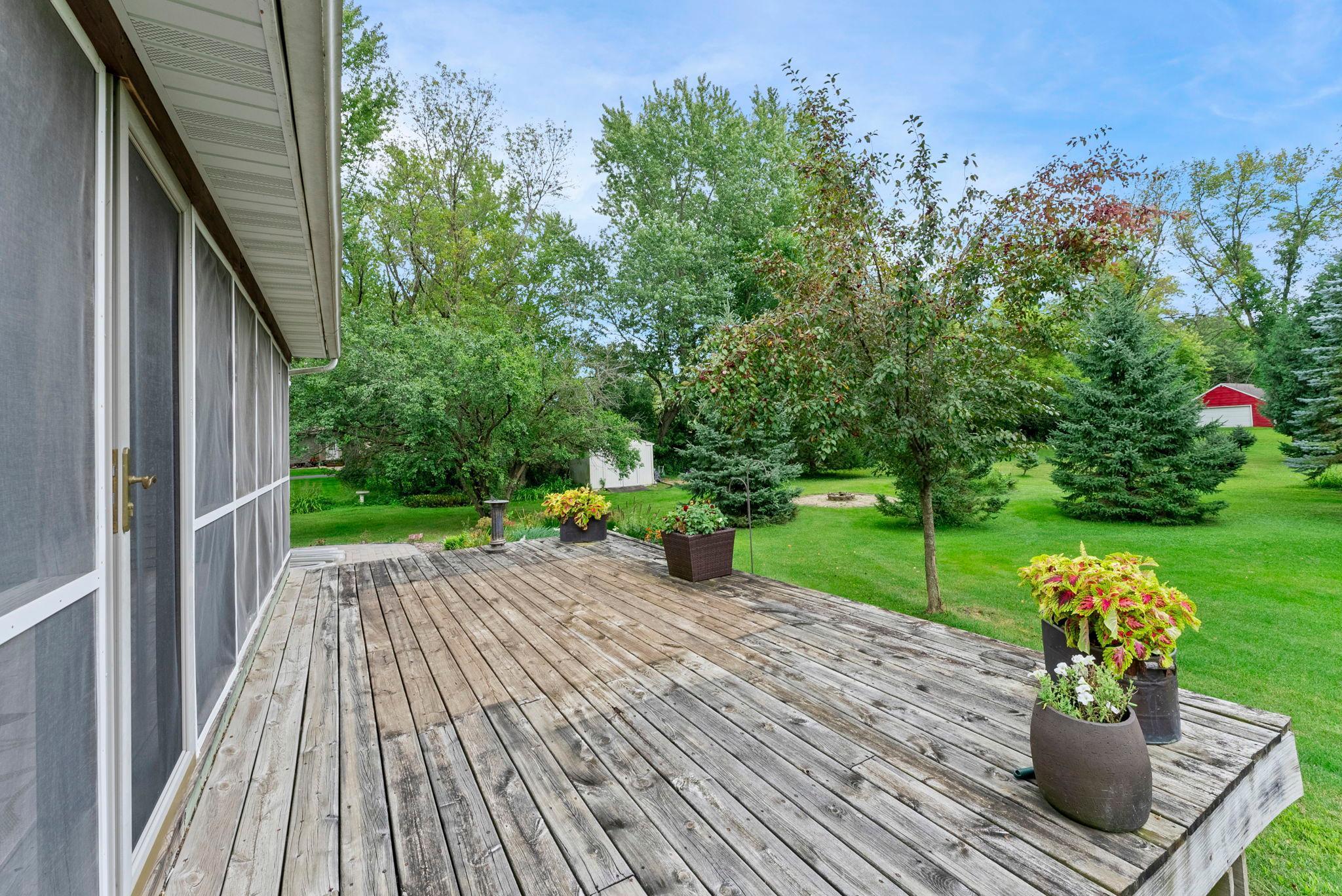 2201 16th Avenue Southwest Austin, MN 55912 - Photo 18 of 23