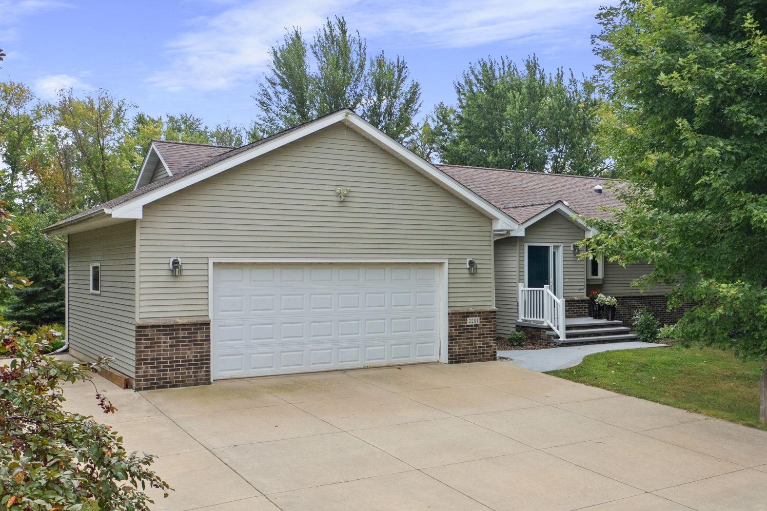 2201 16th Avenue Southwest Austin, MN 55912 - Photo 2 of 23