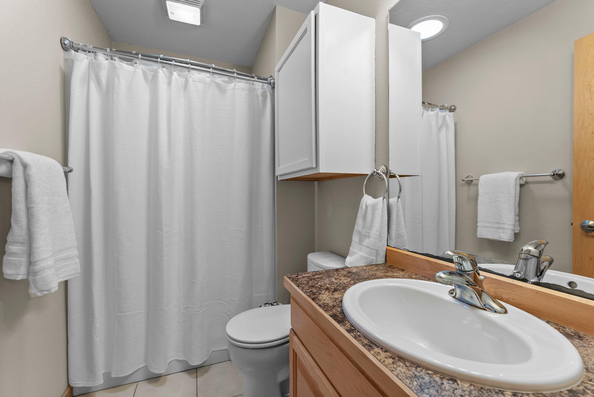 2201 16th Avenue Southwest Austin, MN 55912 - Photo 8 of 23