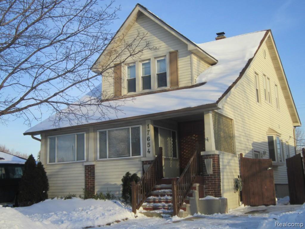 17654 Ruth Street Melvindale, MI 48122 - Photo 1 of 26 IMG_3621.jpg
