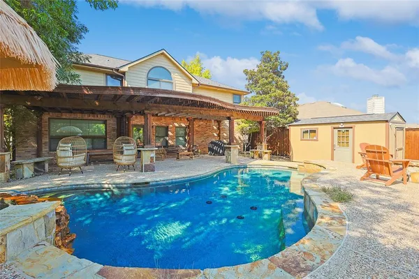 $6,000 | 1088 Pondview Drive, Cedar Hill, TX 75104