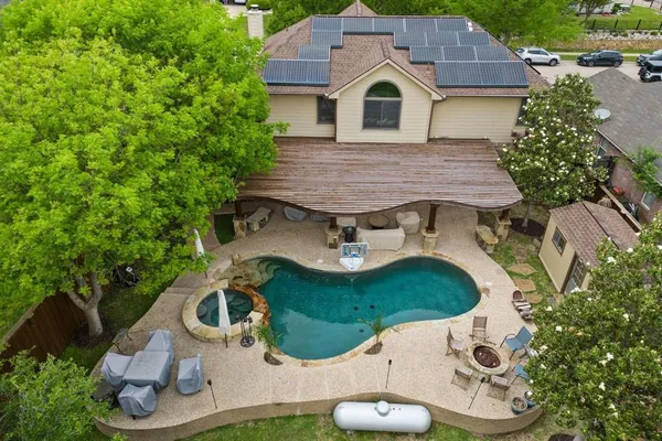 $6,000 | 1088 Pondview Drive, Cedar Hill, TX 75104