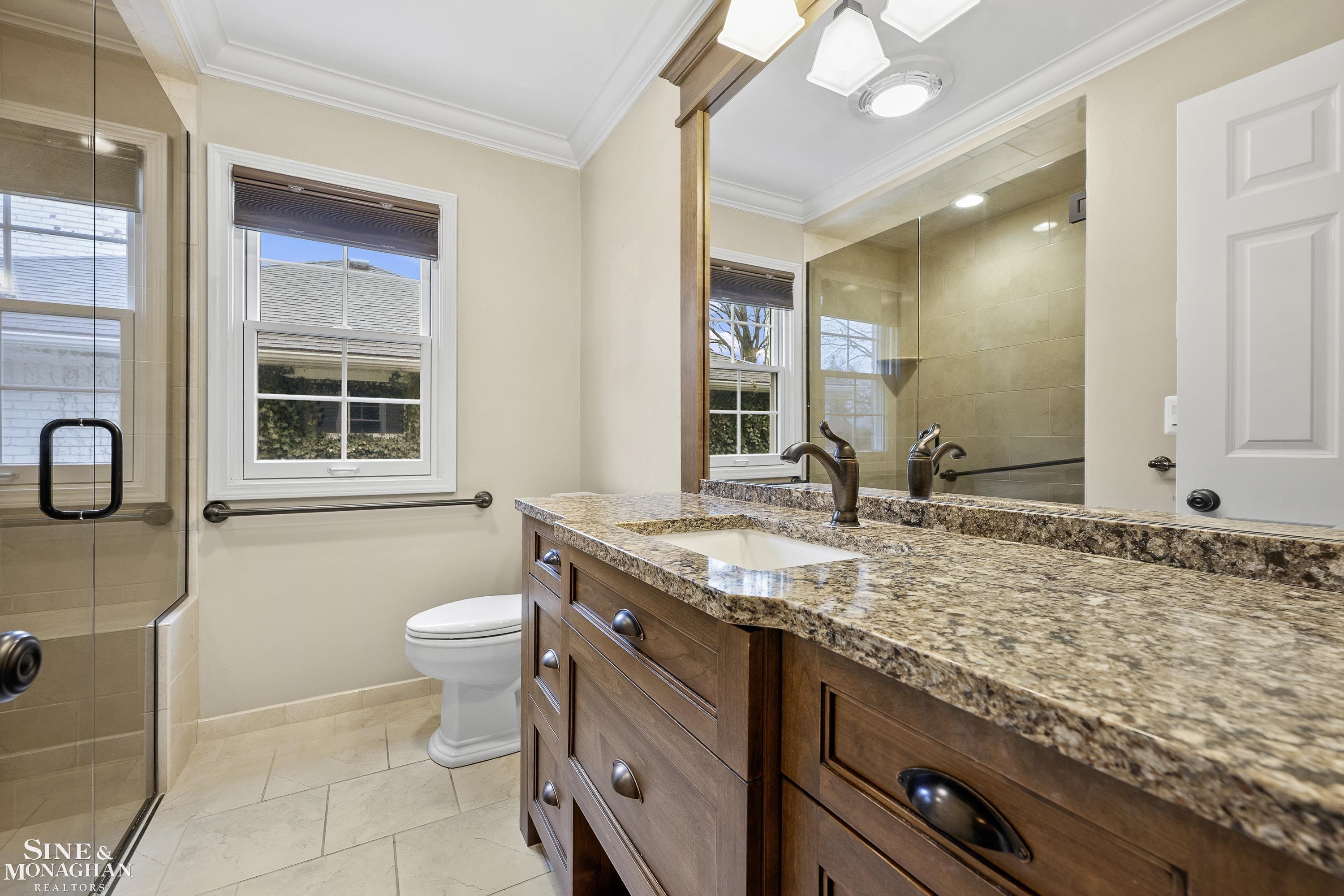 325 Stephens Road Grosse Pointe Farms, MI 48236 - Photo 12 of 41