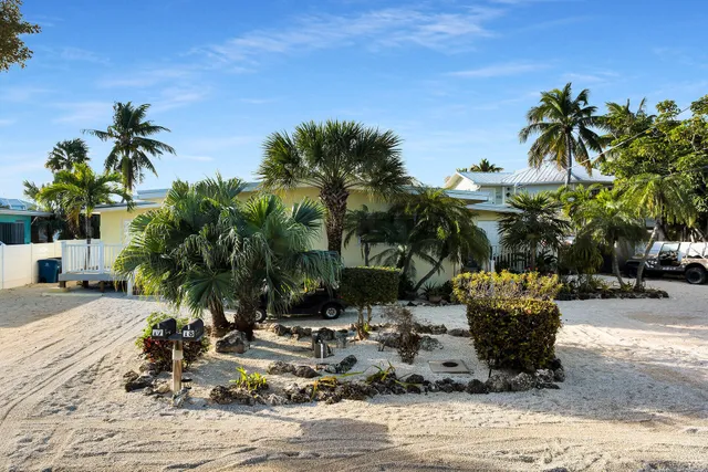 $785,000 | 17 Man-O-War Drive, Marathon, FL 33050