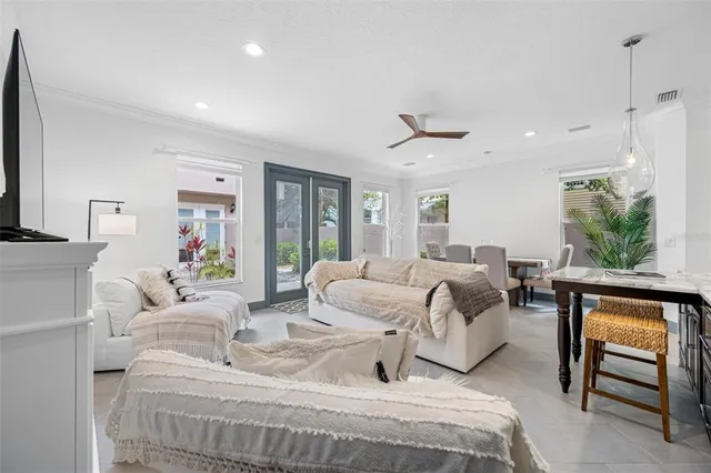 $799,000 | 237 7th Avenue North, Unit 2, St. Petersburg, FL 33701