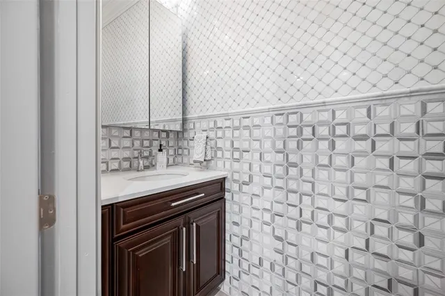 $799,000 | 237 7th Avenue North, Unit 2, St. Petersburg, FL 33701