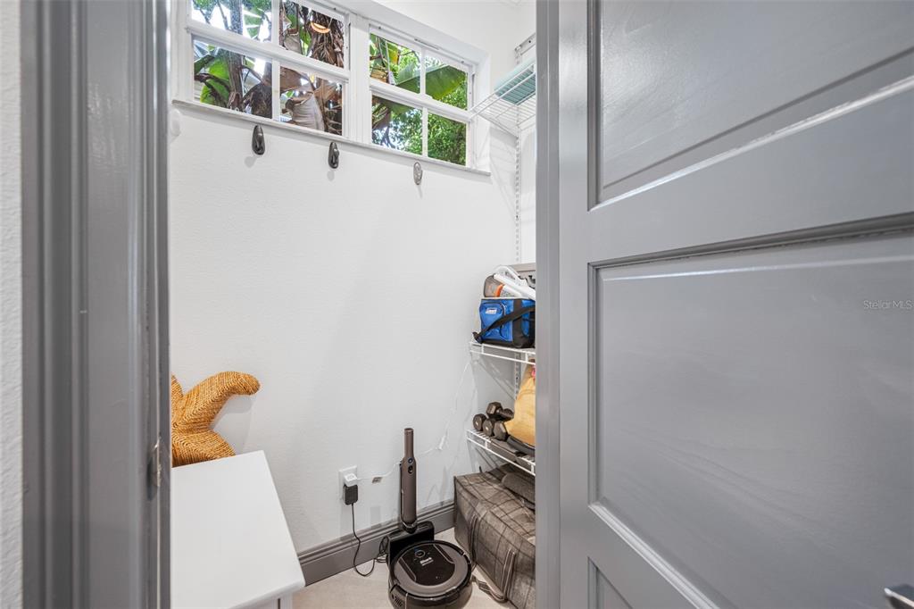 237 7th Avenue North, Unit 2 St. Petersburg, FL 33701 - Photo 10 of 60