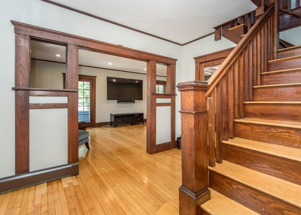 10 Sterling Road Waltham, MA 02451 - Photo 17 of 39 Gallery Image 17